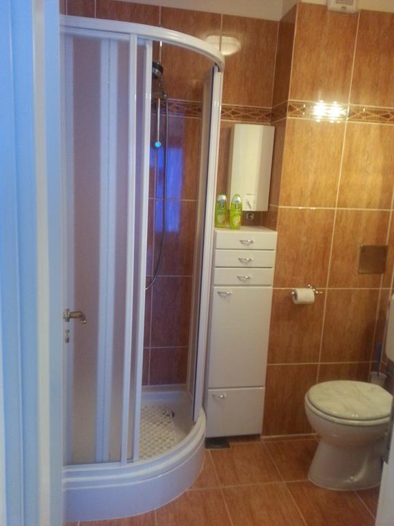 Sea View Apartment Reno W/Garage Split Eksteriør billede